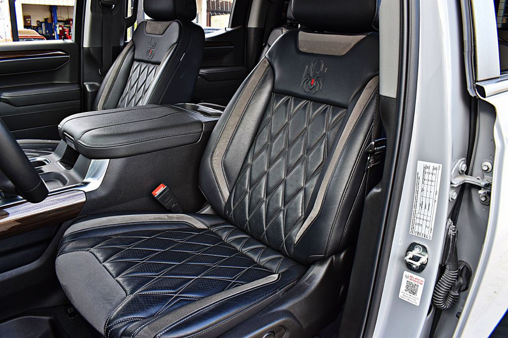 2024 Chevrolet Silverado 1500 Image 18