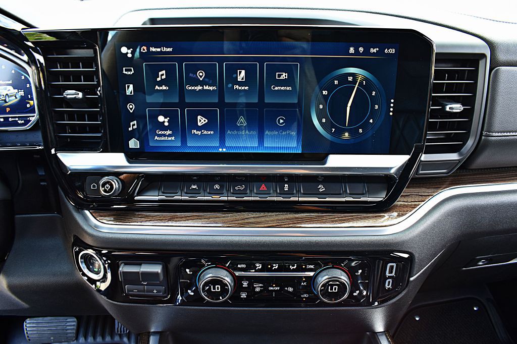 2024 Chevrolet Silverado 1500 Image 32