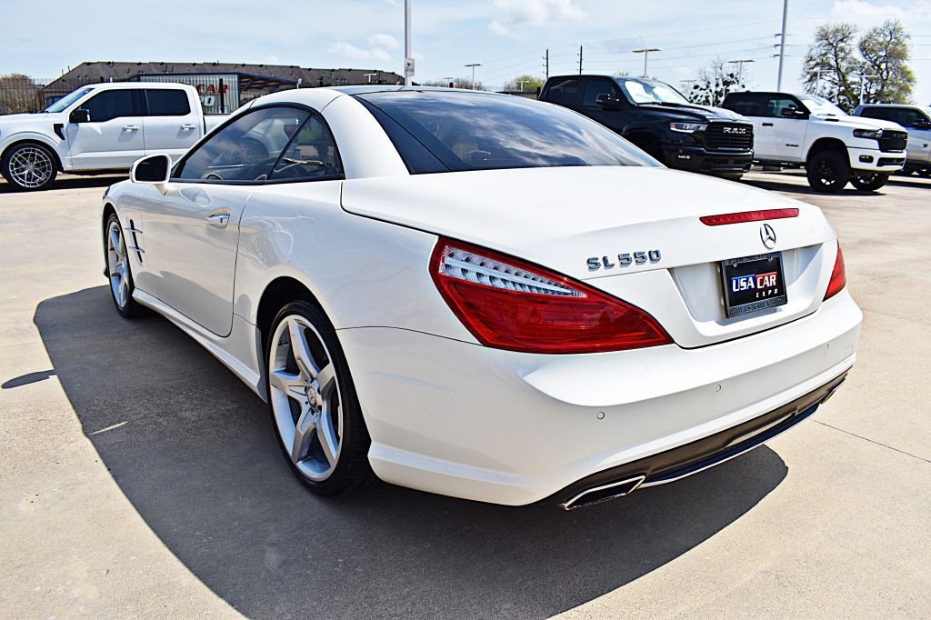 2014 Mercedes-Benz SL-Class Image 8