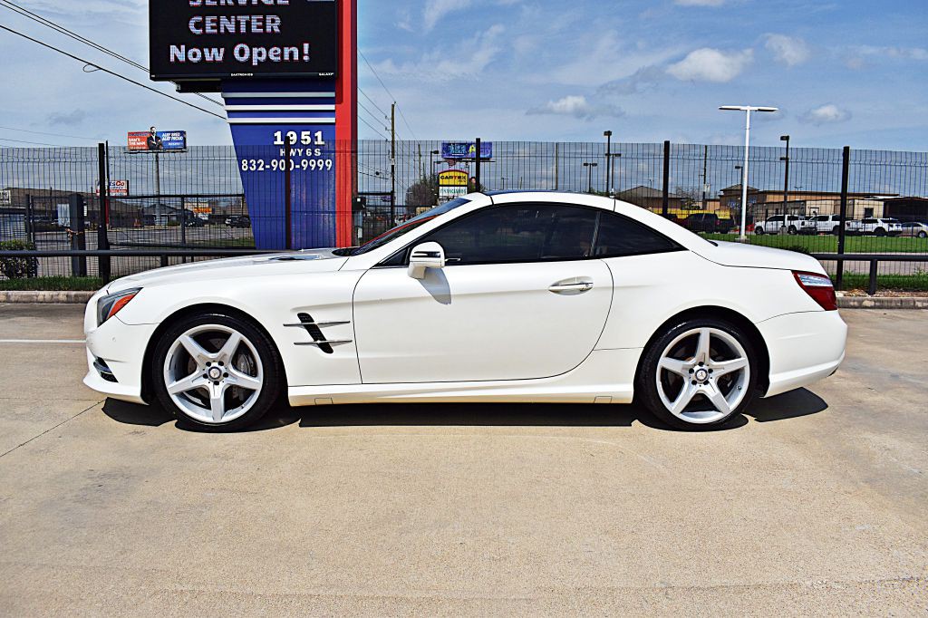 2014 Mercedes-Benz SL-Class Image 10