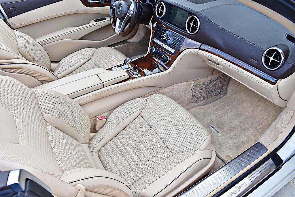 2014 Mercedes-Benz SL-Class Image 18