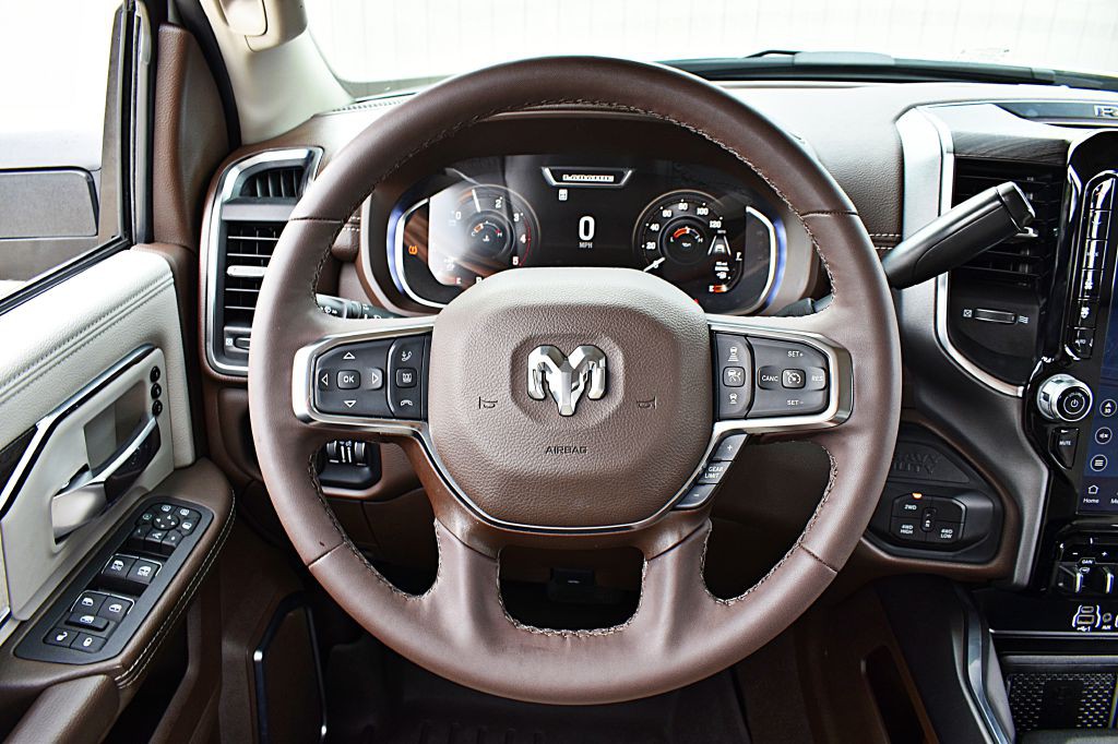 2025 RAM 3500 Image 27