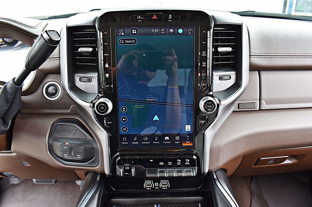 2025 RAM 3500 Image 31