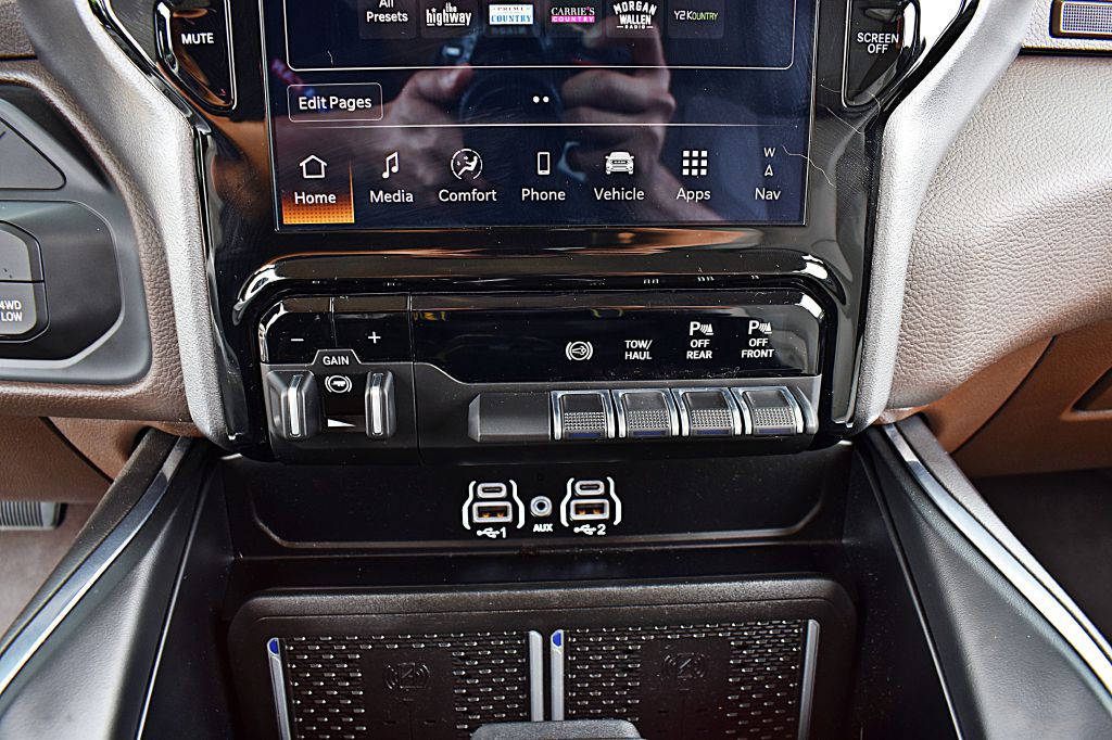 2025 RAM 3500 Image 35