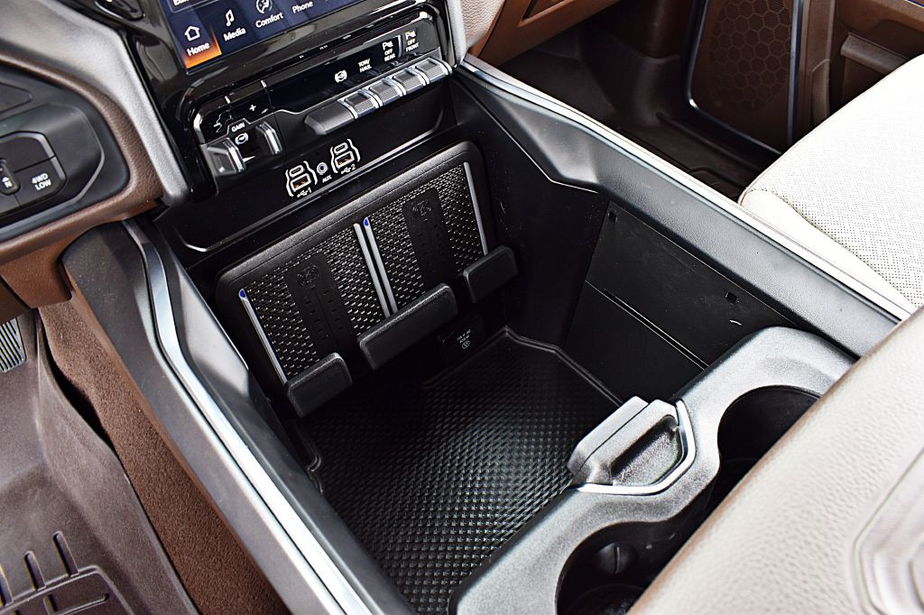 2025 RAM 3500 Image 38