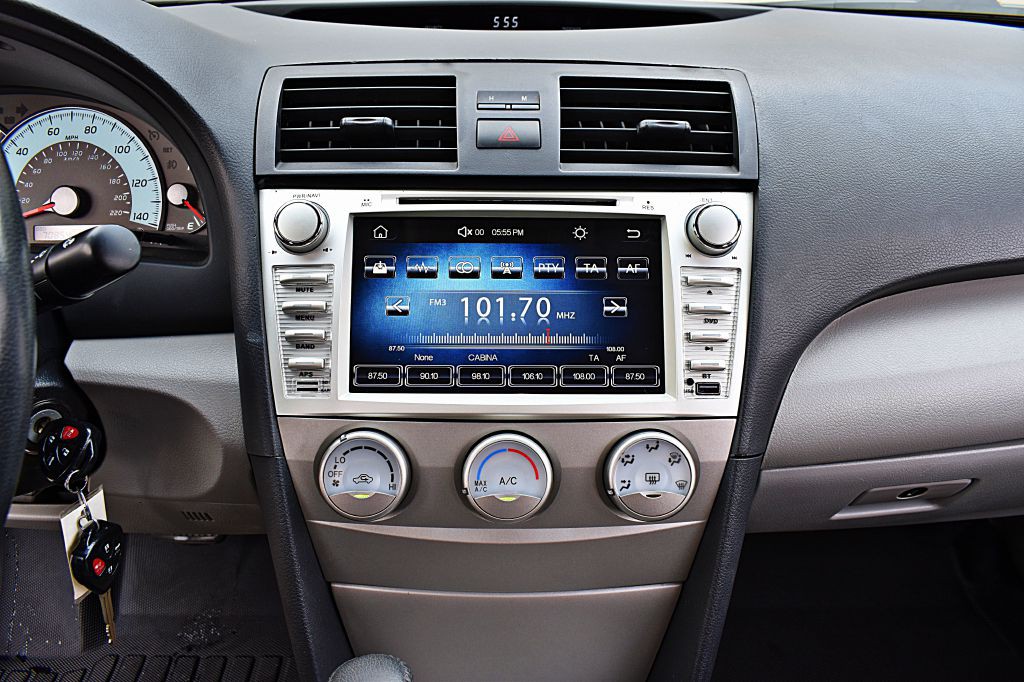2011 Toyota Camry Image 28