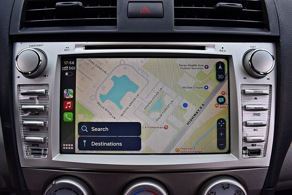2011 Toyota Camry Image 30