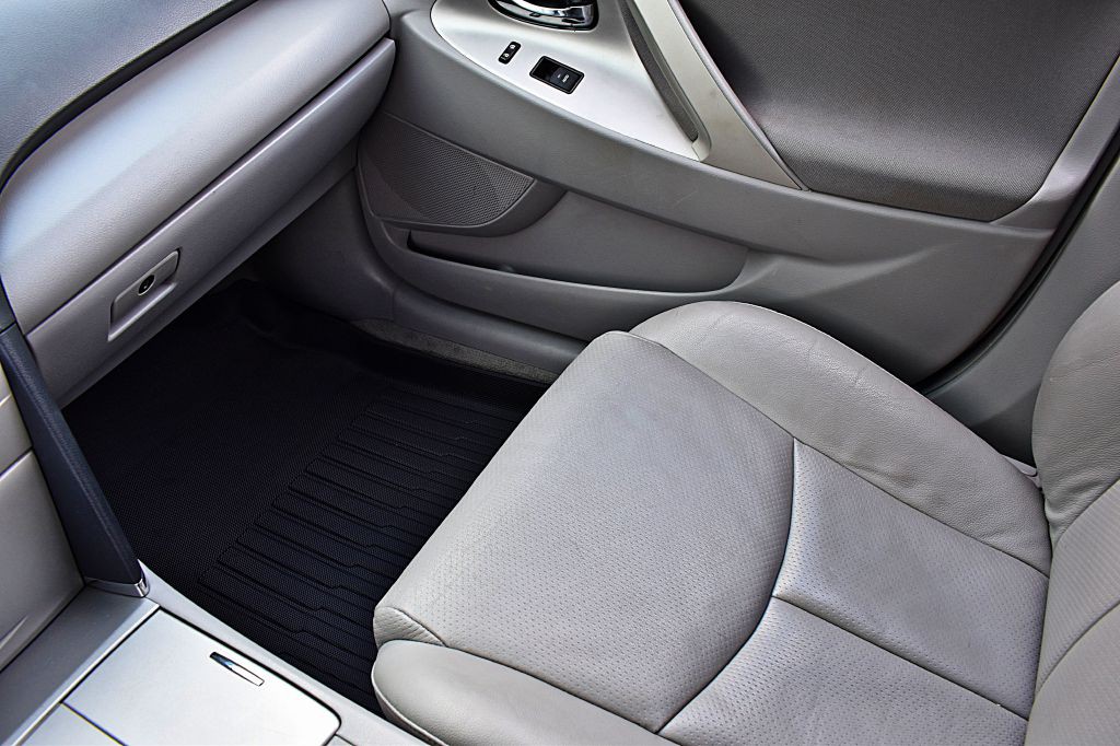 2011 Toyota Camry Image 33