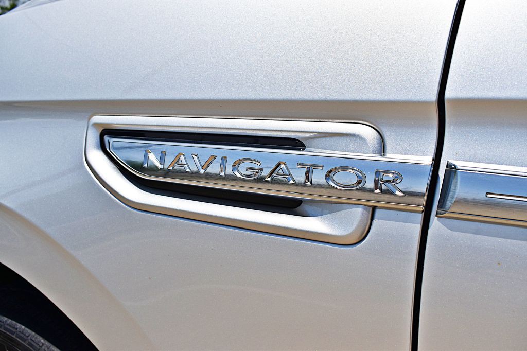 2019 Lincoln Navigator Image 54