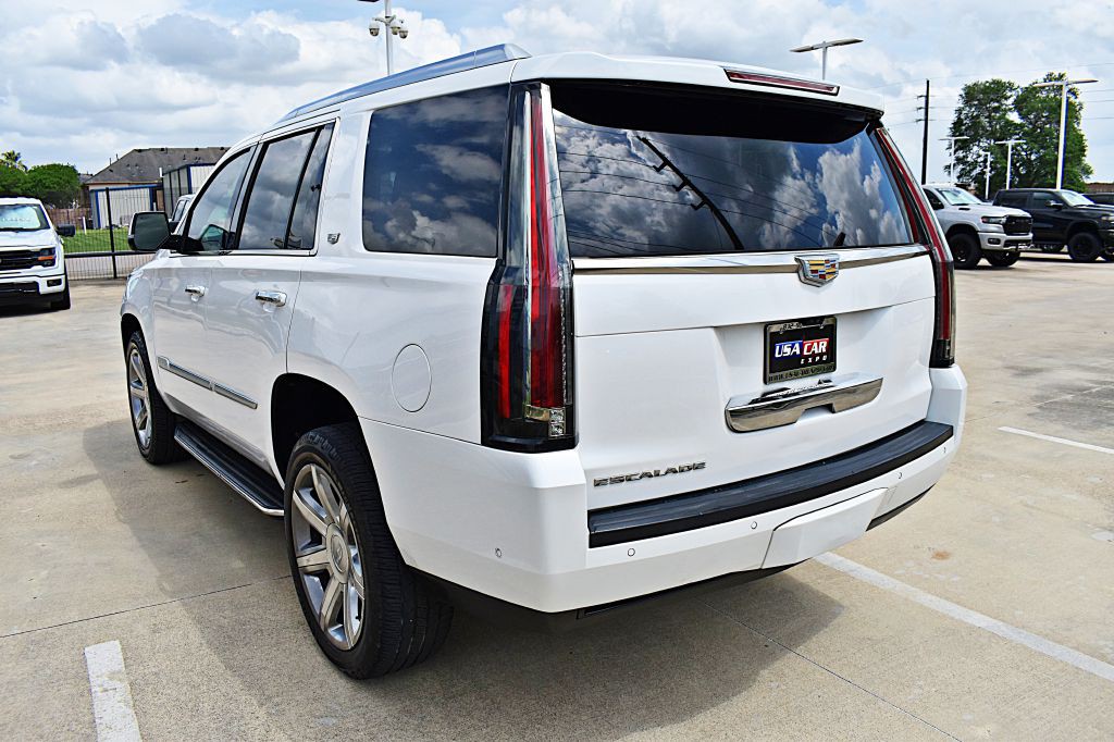 2020 Cadillac Escalade Image 8