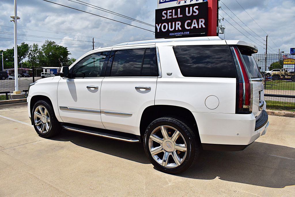 2020 Cadillac Escalade Image 9