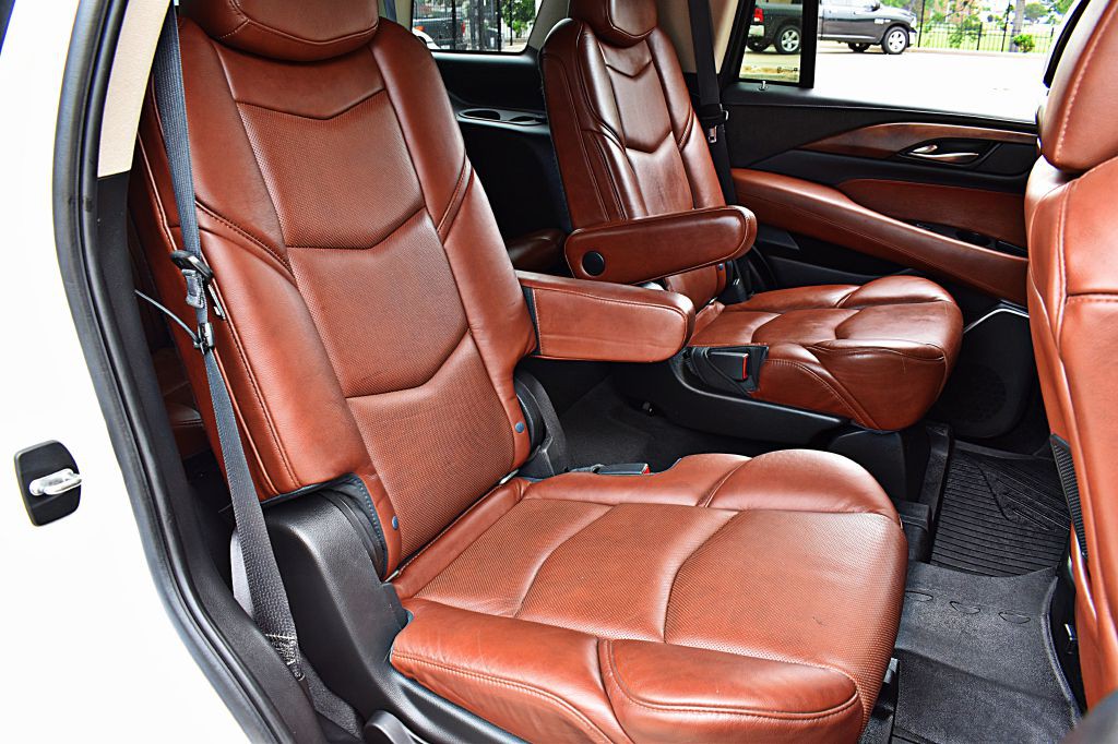 2020 Cadillac Escalade Image 23