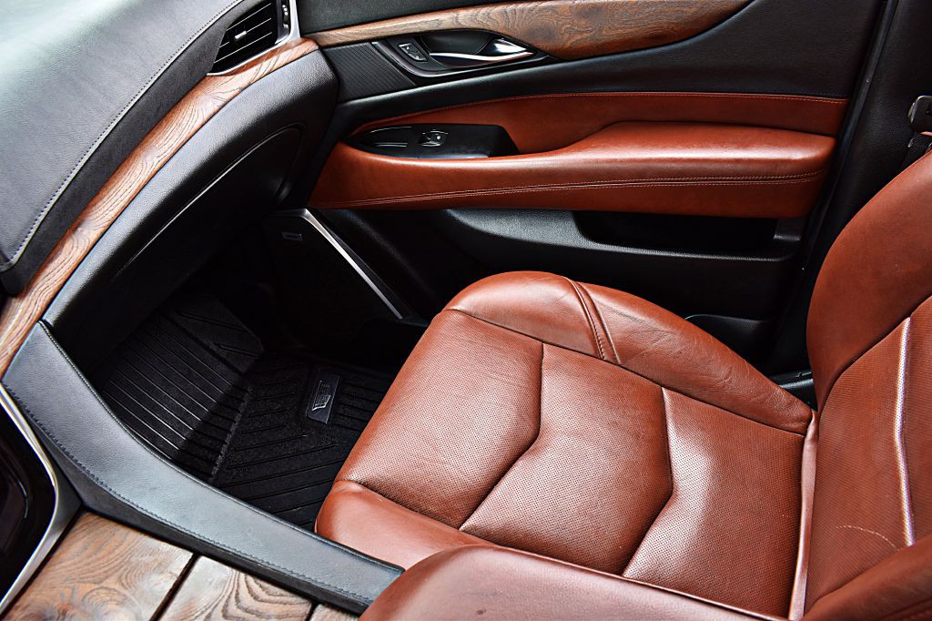 2020 Cadillac Escalade Image 39