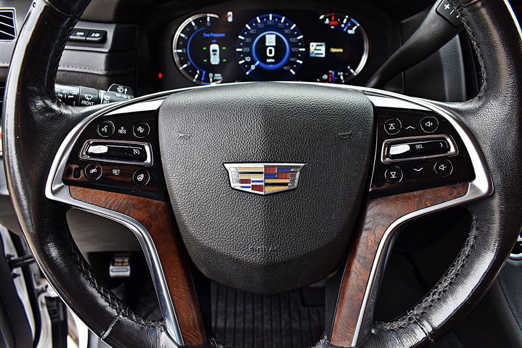 2020 Cadillac Escalade Image 41