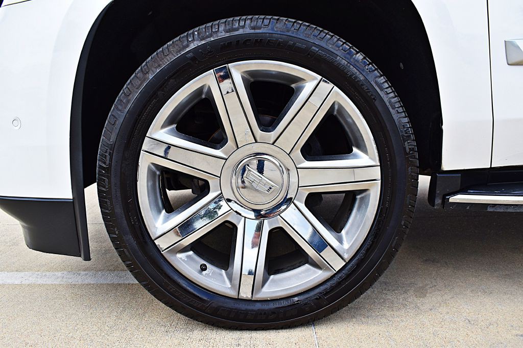 2020 Cadillac Escalade Image 56