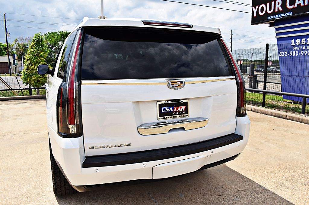 2020 Cadillac Escalade Image 61