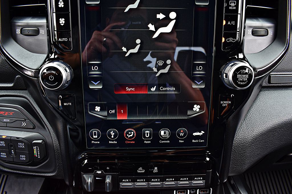 2021 RAM 1500 Image 35