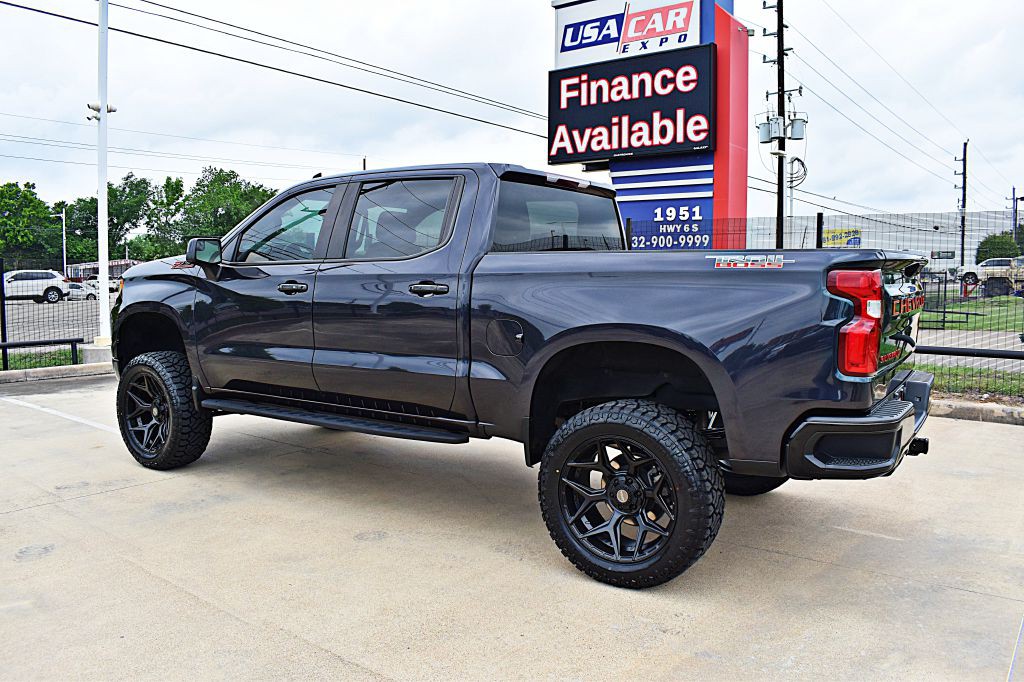 2023 Chevrolet Silverado 1500 Image 9