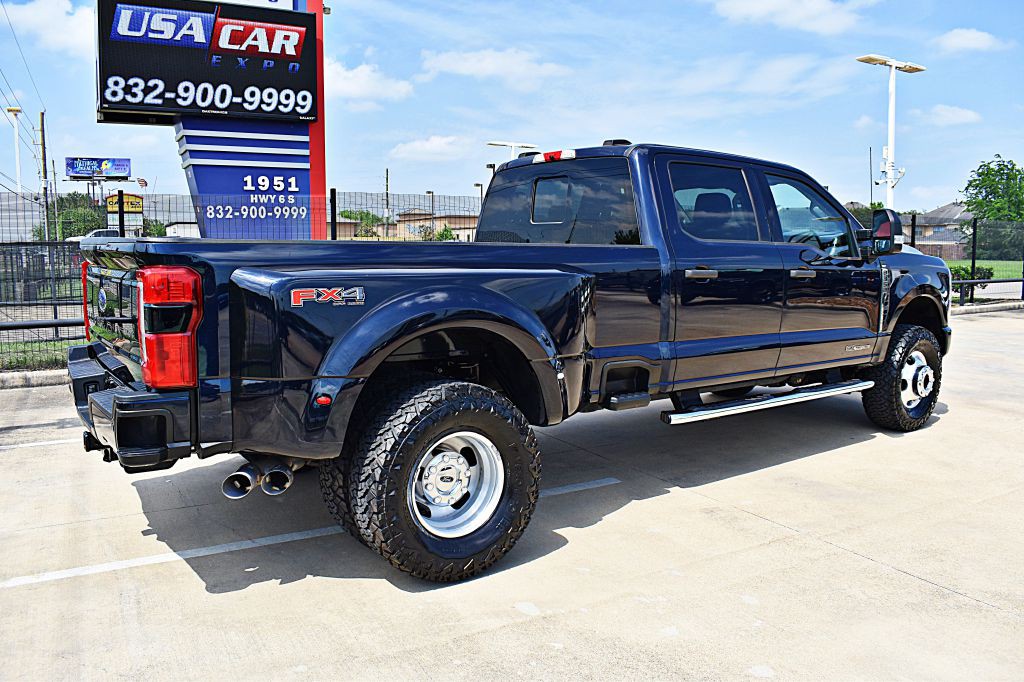 2023 Ford F-350 Image 5