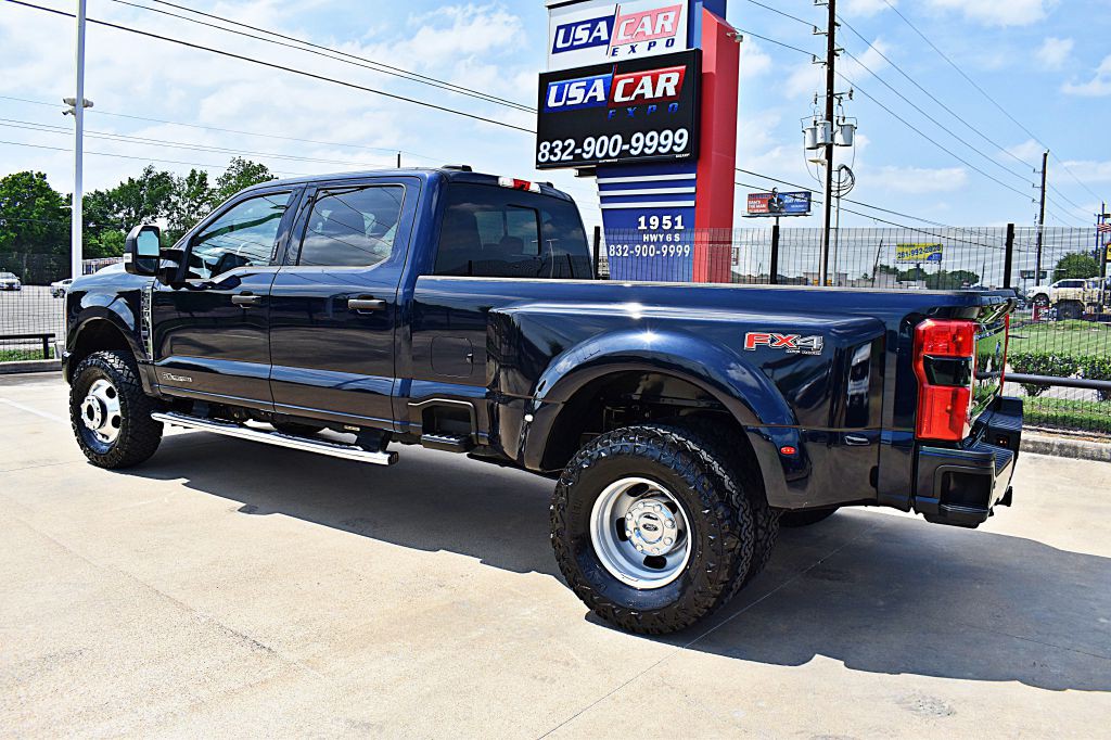 2023 Ford F-350 Image 9