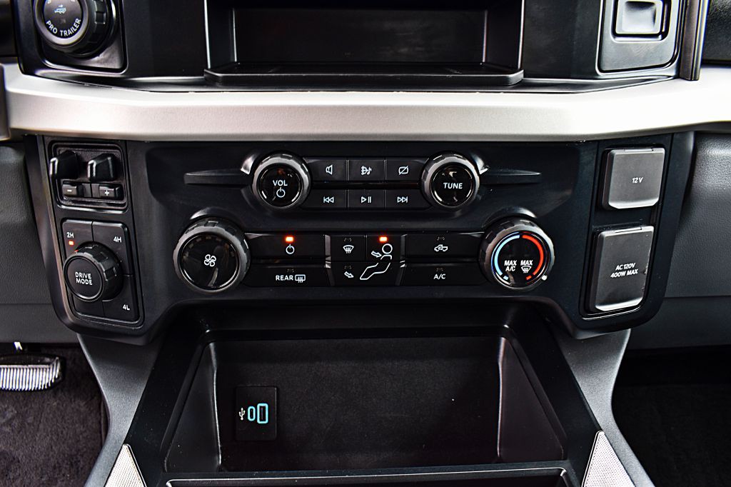 2023 Ford F-350 Image 34