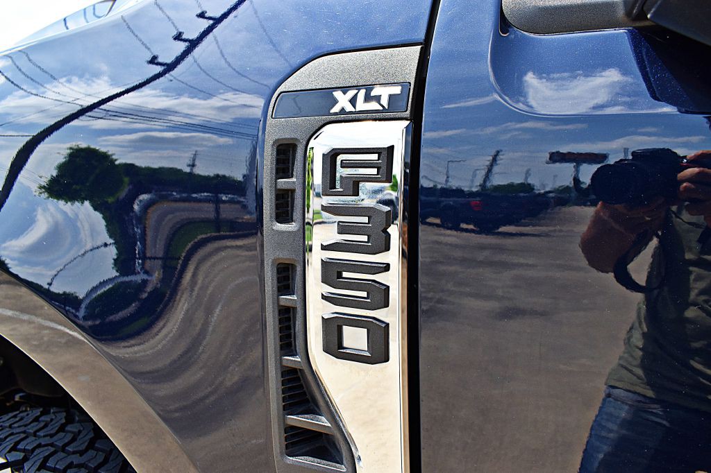 2023 Ford F-350 Image 53