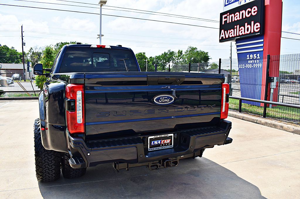 2023 Ford F-350 Image 59