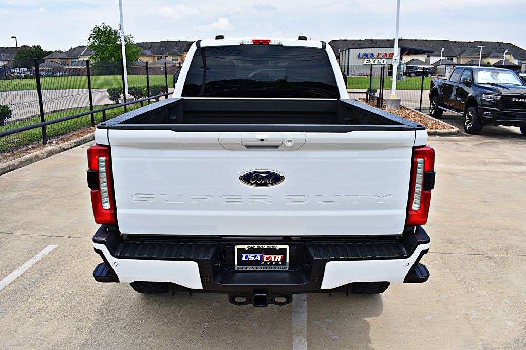 2023 Ford F-250 Image 7