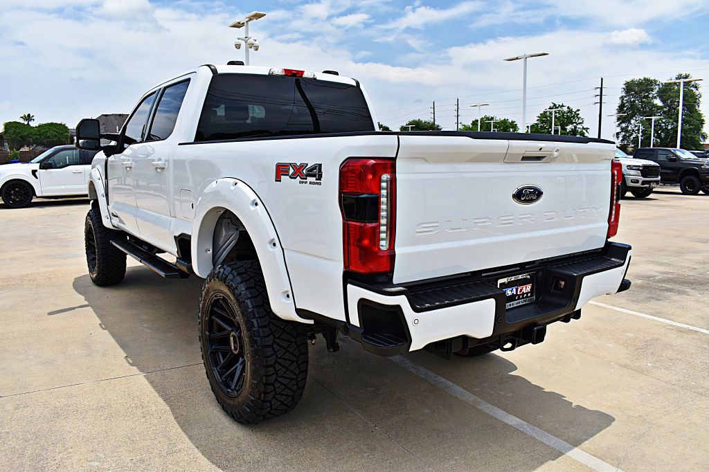 2023 Ford F-250 Image 9