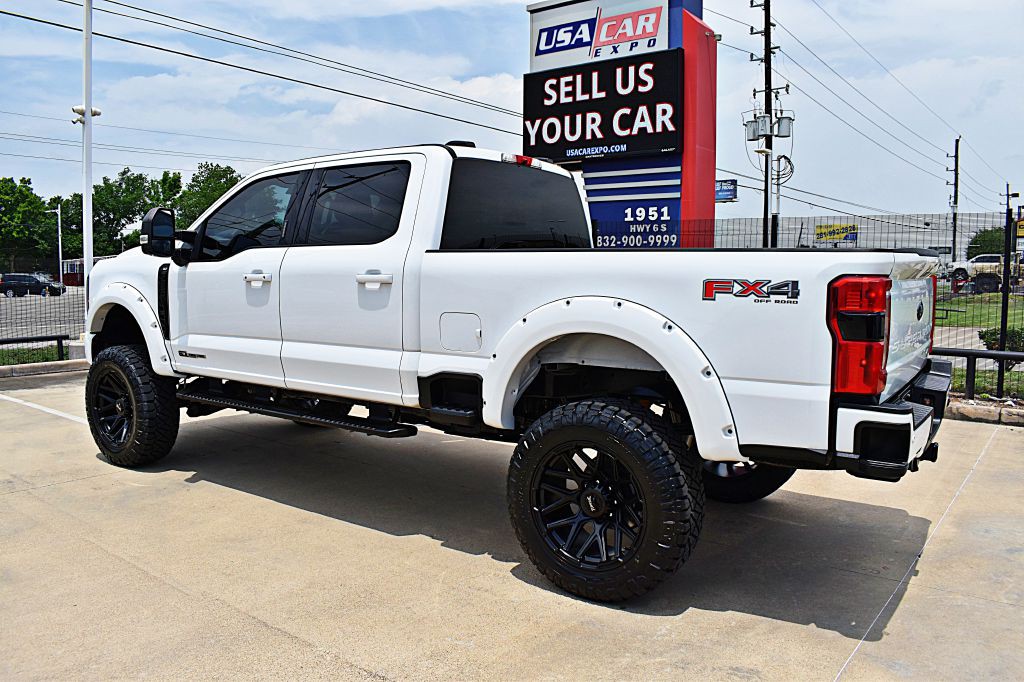 2023 Ford F-250 Image 10