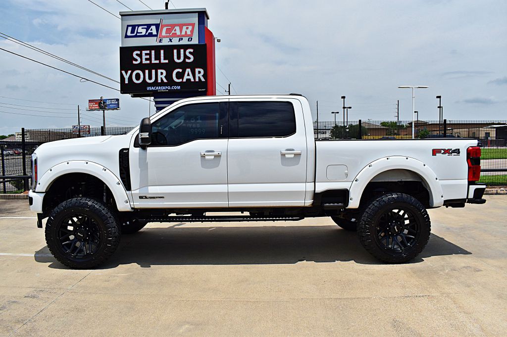 2023 Ford F-250 Image 11