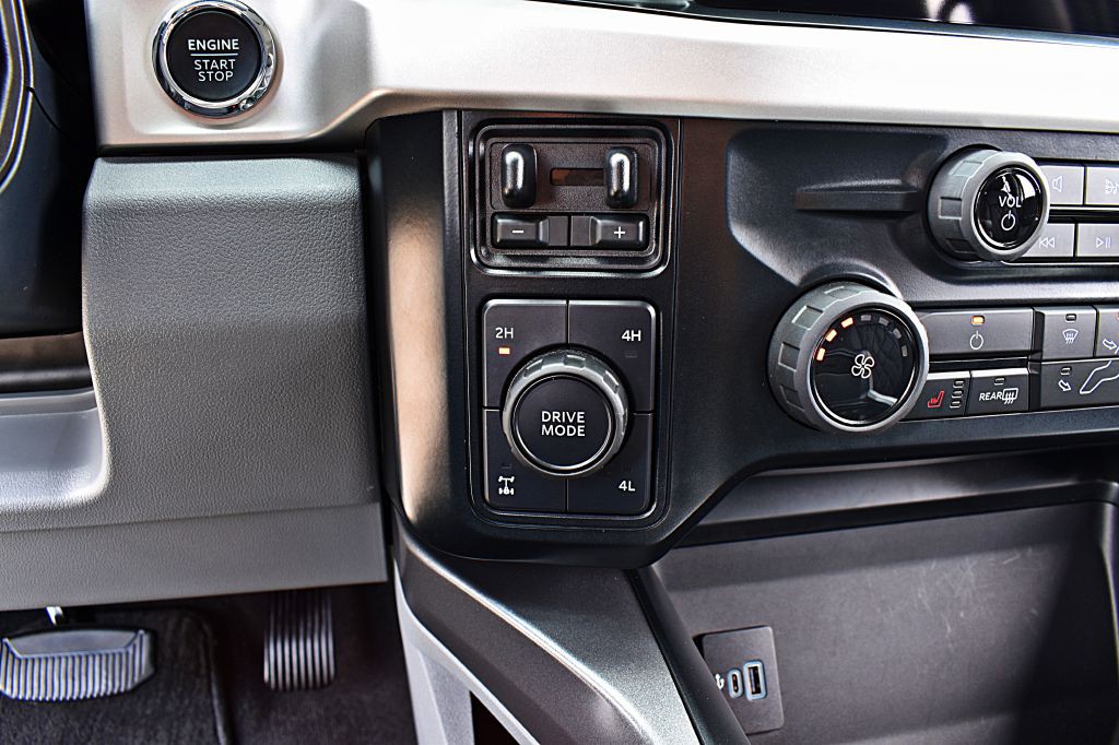 2023 Ford F-250 Image 37