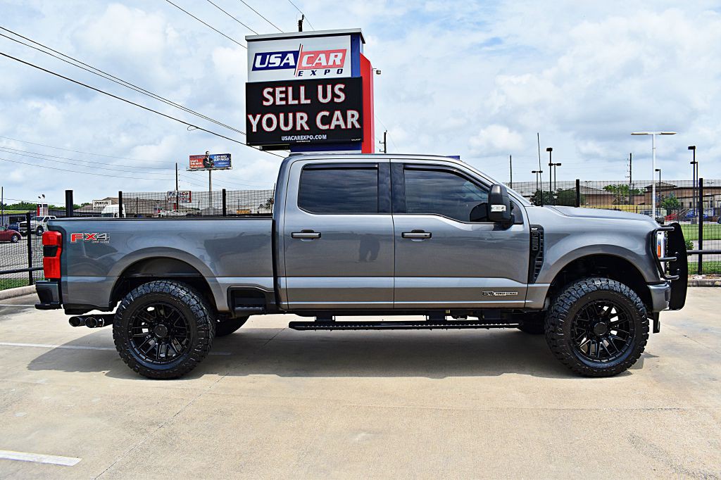 2023 Ford F-250 Image 4