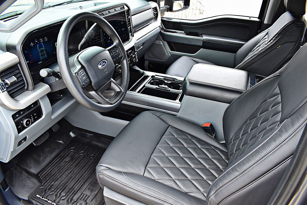 2023 Ford F-250 Image 16