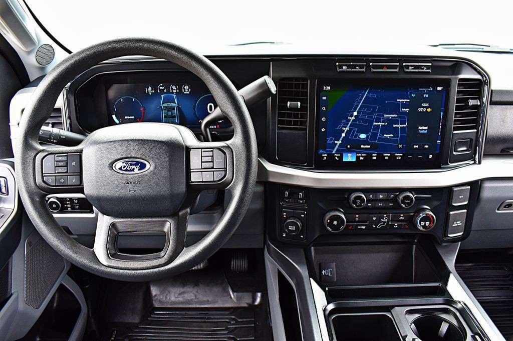 2023 Ford F-250 Image 25