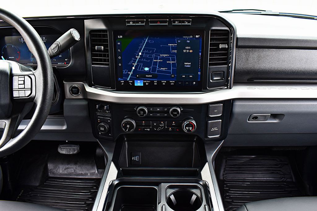 2023 Ford F-250 Image 27