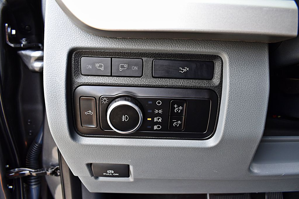 2023 Ford F-250 Image 43