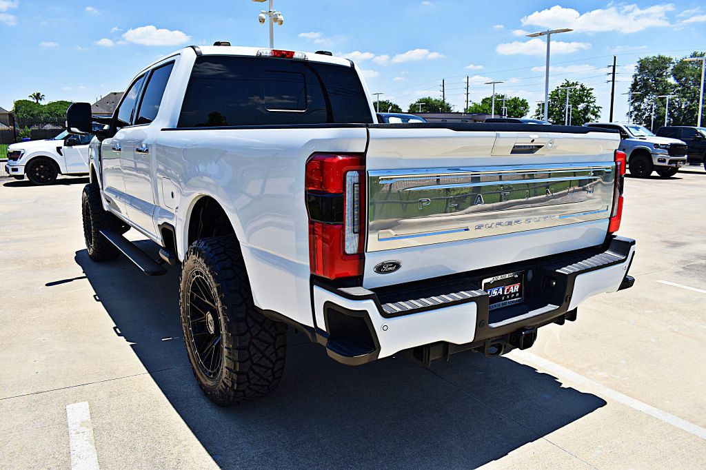 2023 Ford F-350 Image 9