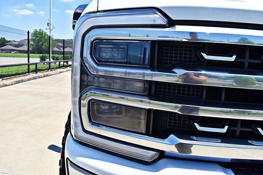 2023 Ford F-350 Image 54