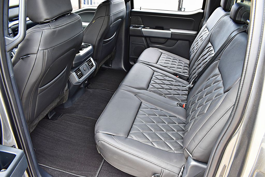2025 Ford F-150 Image 19