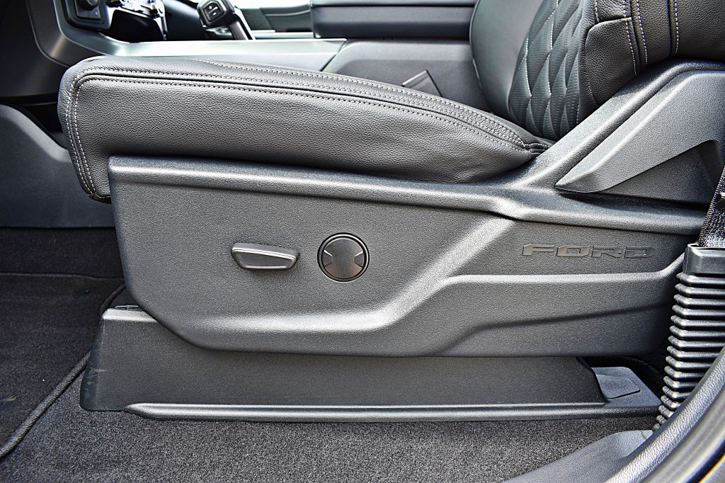 2025 Ford F-150 Image 46