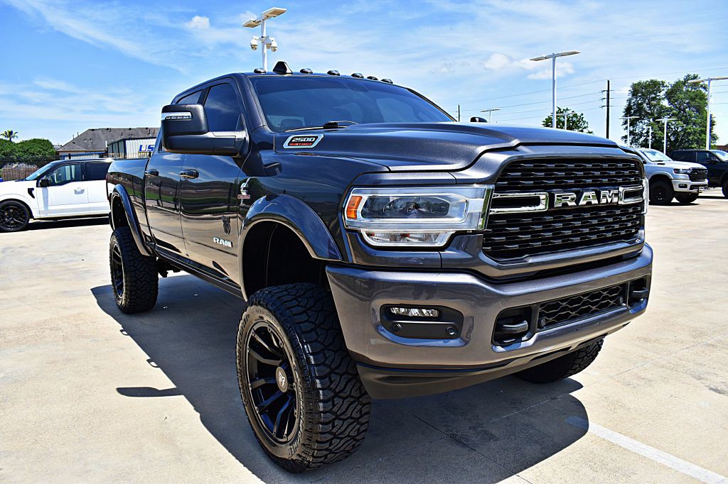 2023 RAM 2500 Image 16