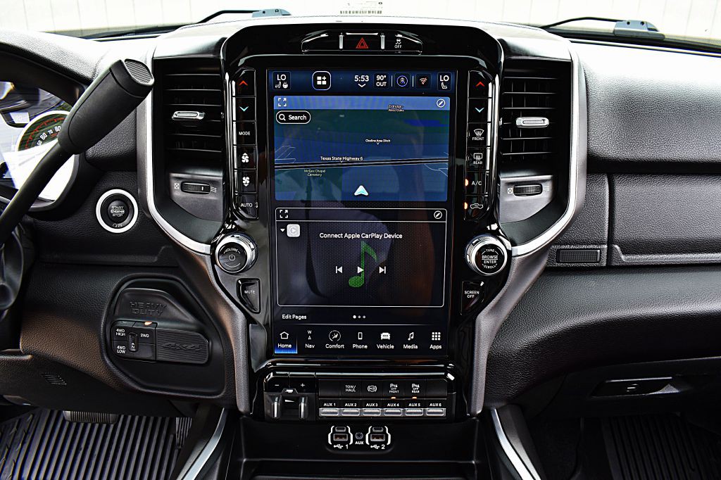 2023 RAM 2500 Image 32