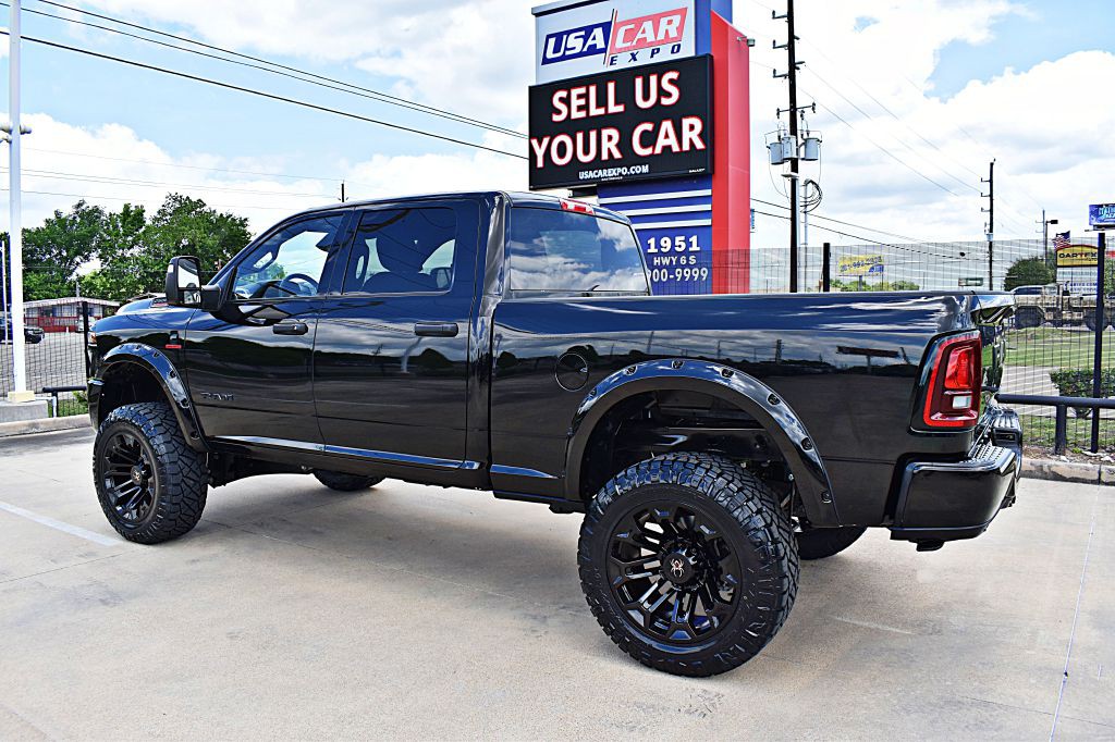 2025 RAM 2500 Image 10