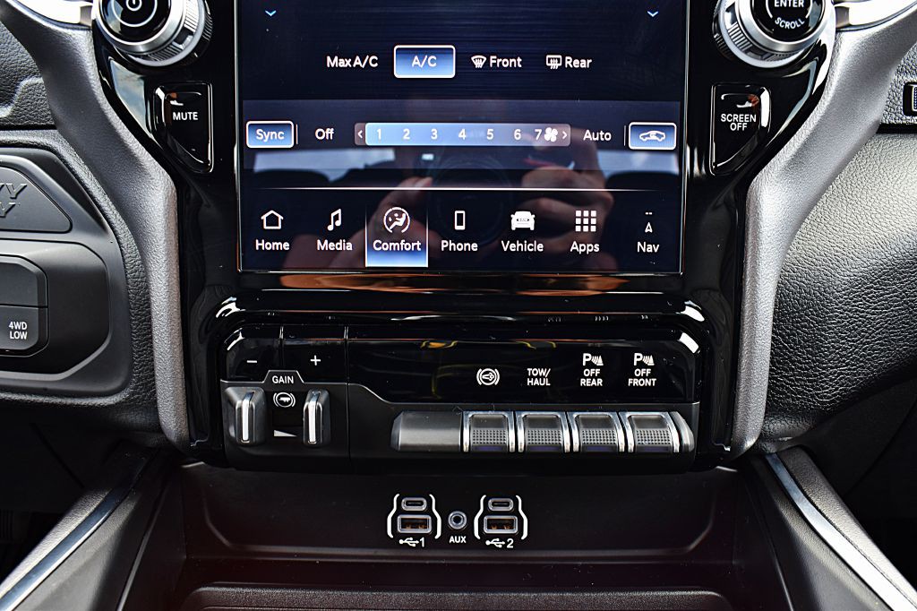 2025 RAM 2500 Image 35