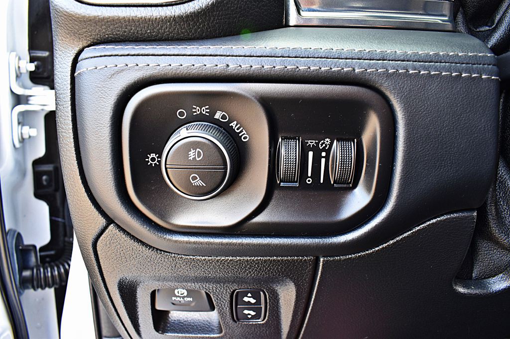 2021 RAM 1500 Image 42