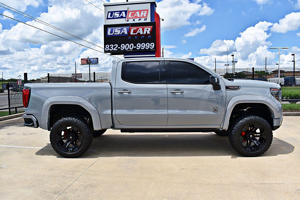 2024 GMC Sierra Image 4