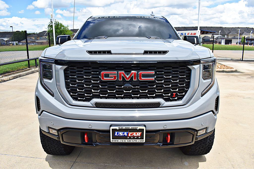 2024 GMC Sierra Image 13