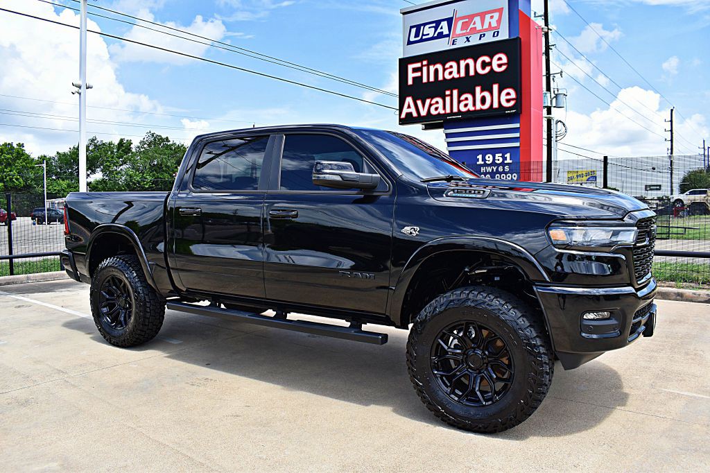 2026 RAM 1500 Image 3