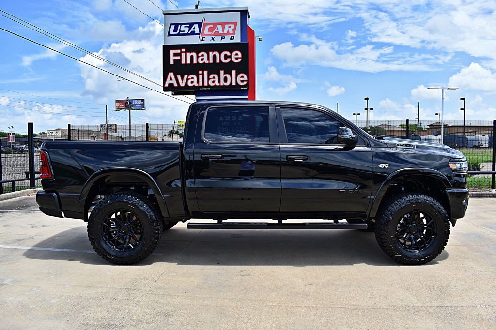 2026 RAM 1500 Image 4
